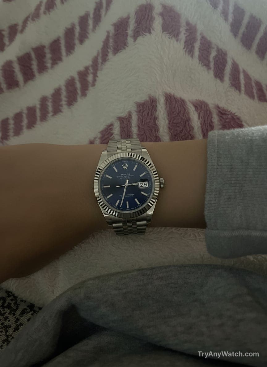 Rolex Datejust on a 7 Inch Wrist.